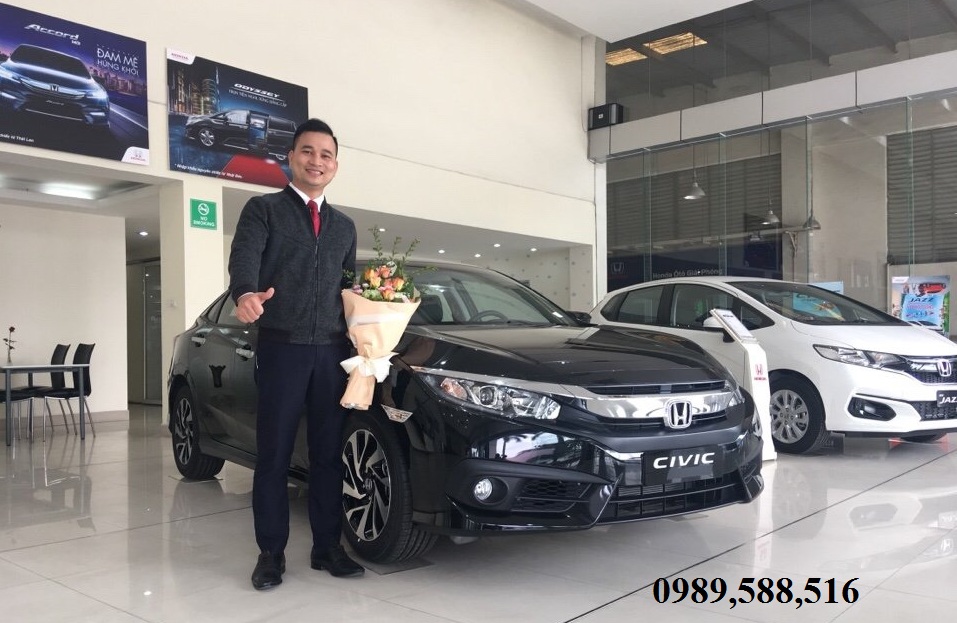 honda-civic-2018-mau-den-mau-xe-phong-thuy